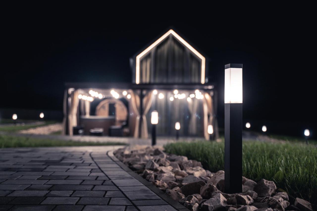 Village Resort Sauna & Jacuzzi & Netflix Tworkowa Extérieur photo