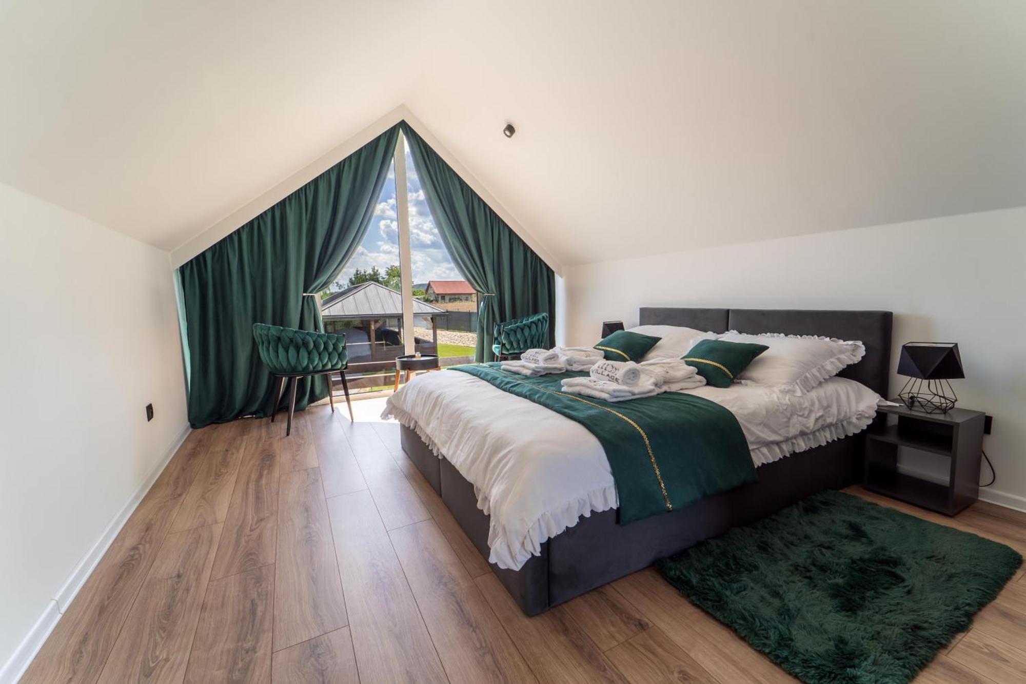 Village Resort Sauna & Jacuzzi & Netflix Tworkowa Extérieur photo